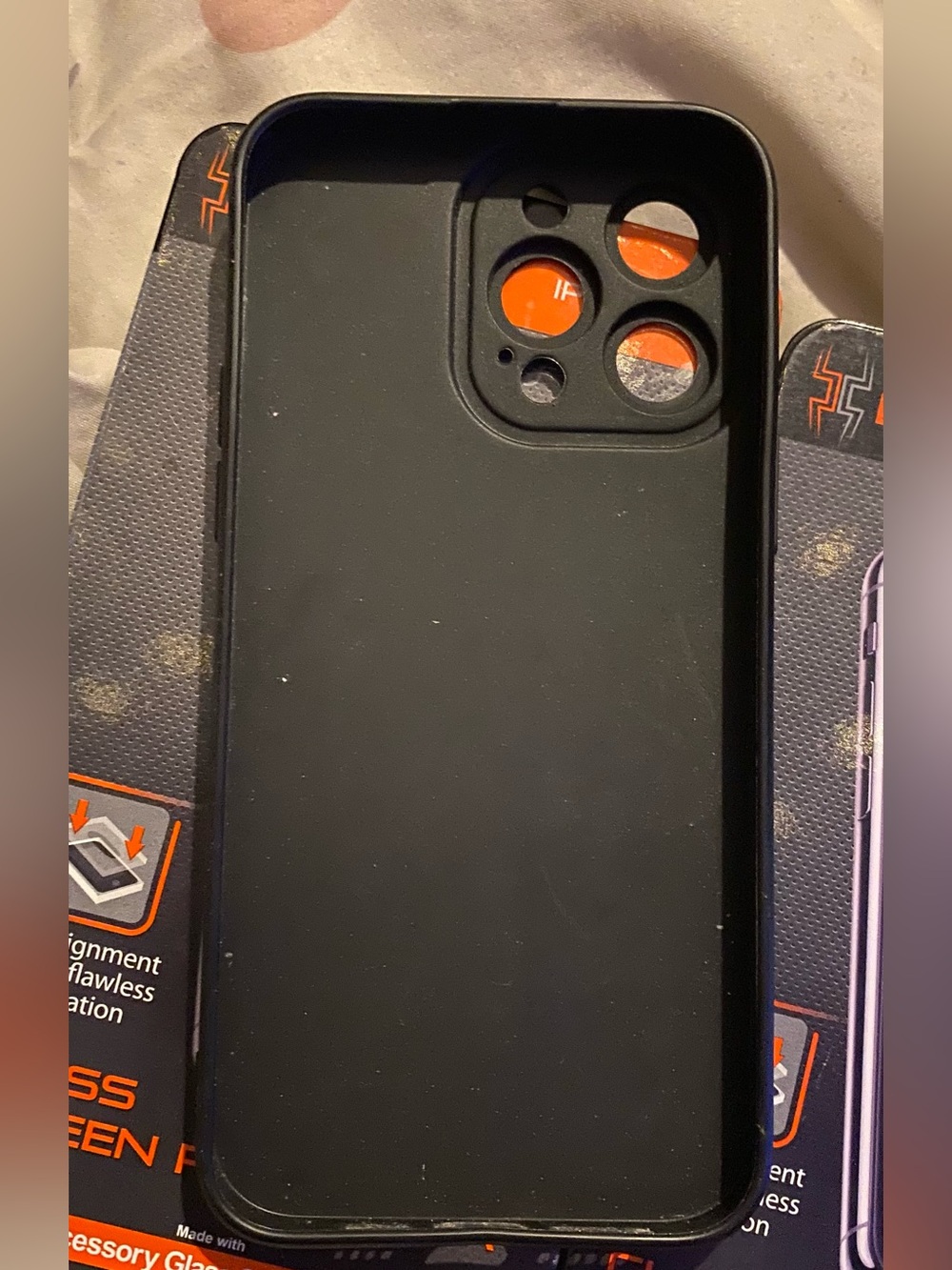 iPhone XR Case and Screen Protector Bundle - Picture 3 of 3